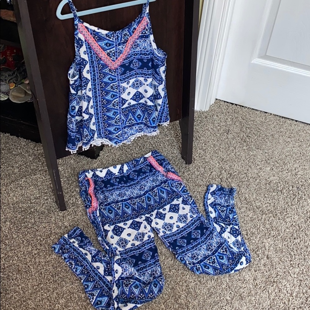 Girls Kidpik Large 12 blue white print 2 piece